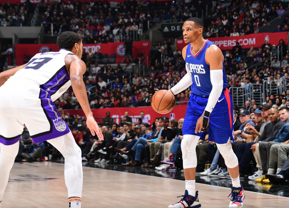 爱游戏官网入口 -包含上海海港训练开放日，加时末段豪取连胜引欢呼，NBA总决赛在即，心理建设被强调的词条