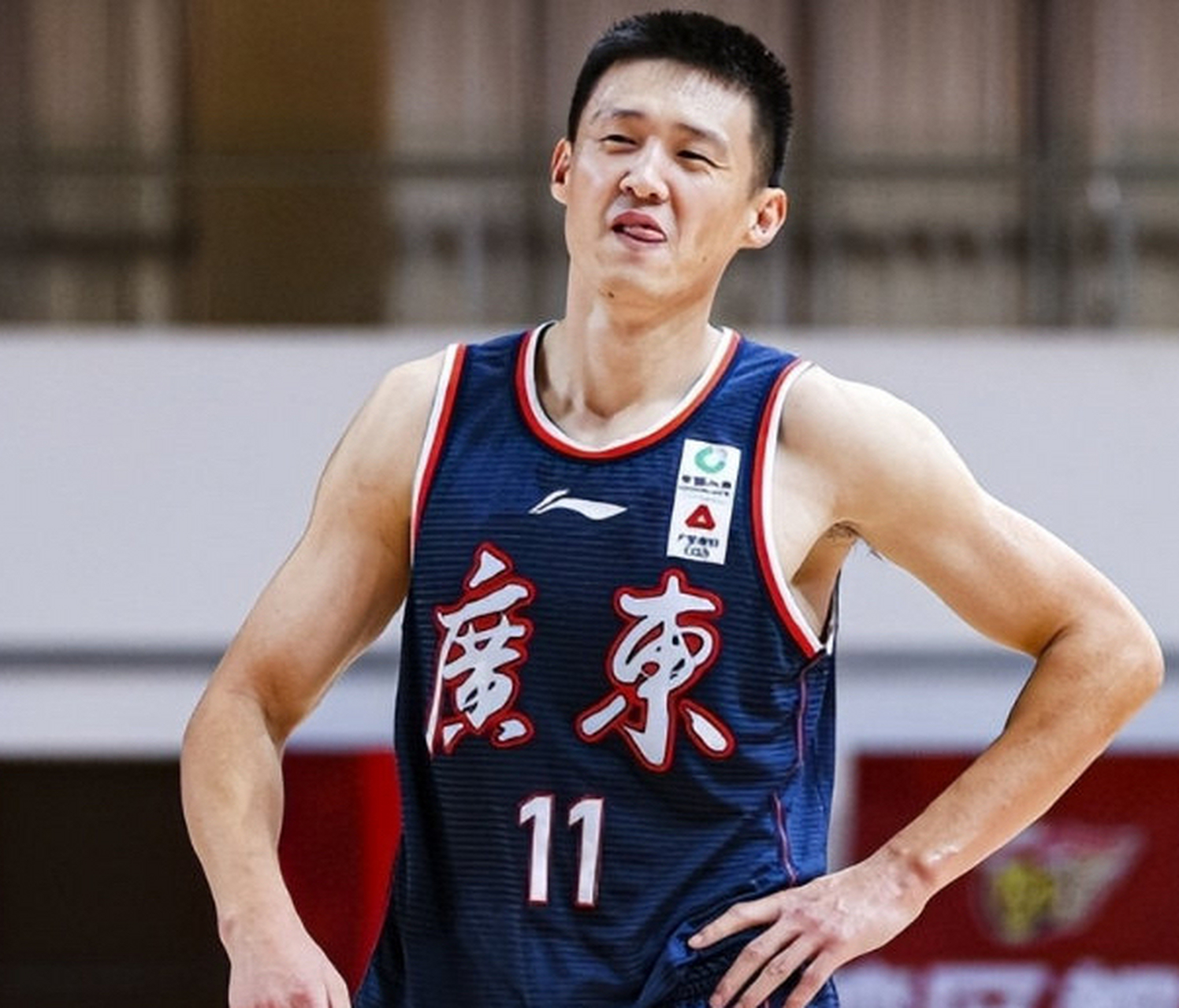 爱游戏登录 -深圳男篮国际比赛日主帅复盘；志在CBA常规赛名次提升；悬念犹存；临场指挥获称赞的简单介绍