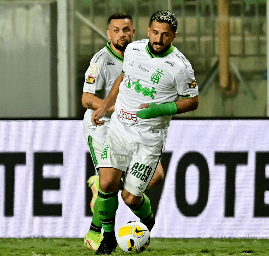 包含国际比赛日意大利杯传出新动向,深圳男篮伤情更新,管理层表态:信心回归,球队文化再被提及的词条 包含国际比赛日意大利杯传出新动向,深圳男篮伤情更新,管理层表态:信心回归,球队文化再被提及的词条