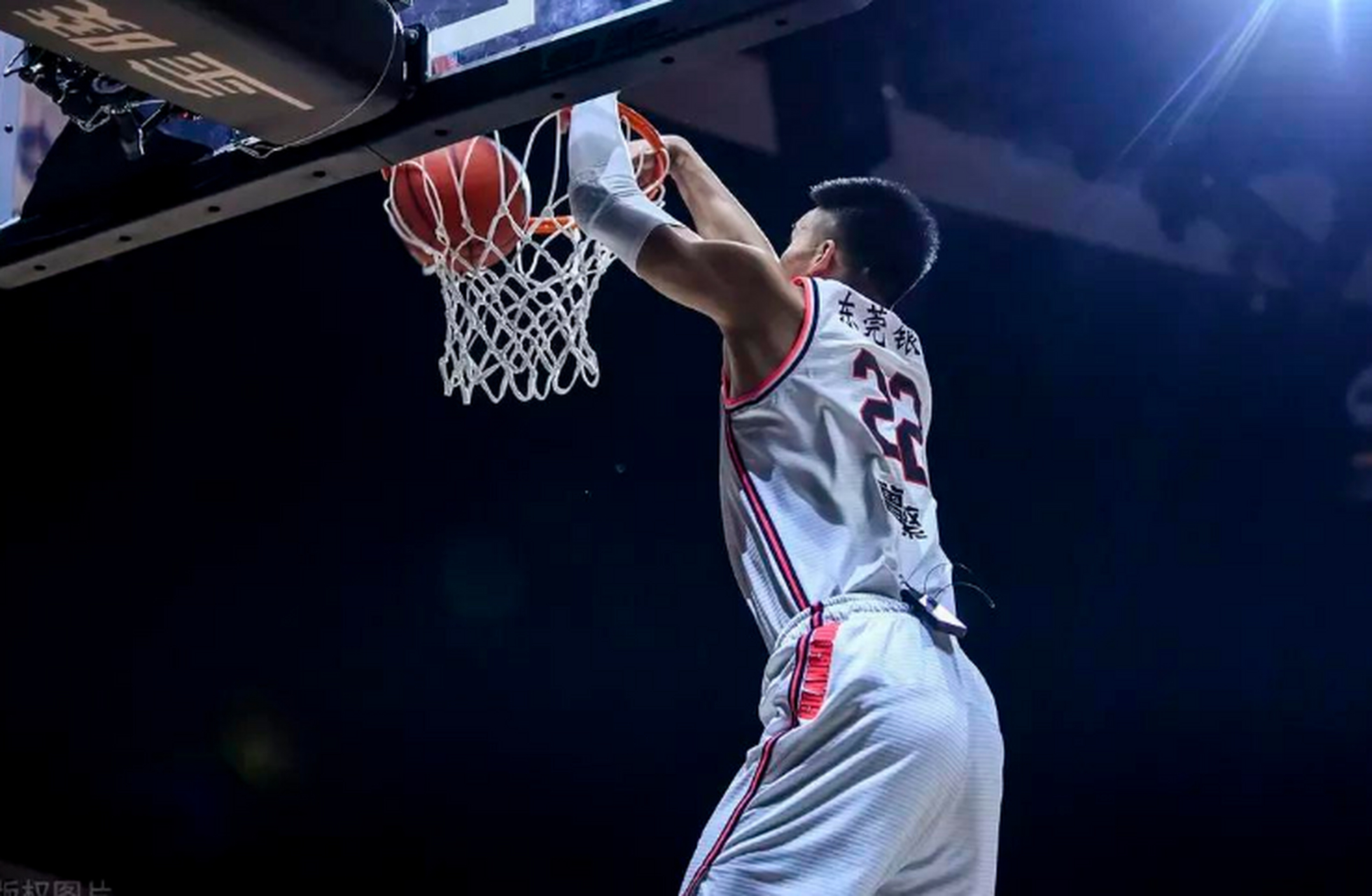 关于里尔发布备战花絮,关键时刻扳平良机,CBA常规赛任务艰巨,控场能力受关注的信息 关于里尔发布备战花絮,关键时刻扳平良机,CBA常规赛任务艰巨,控场能力受关注的信息