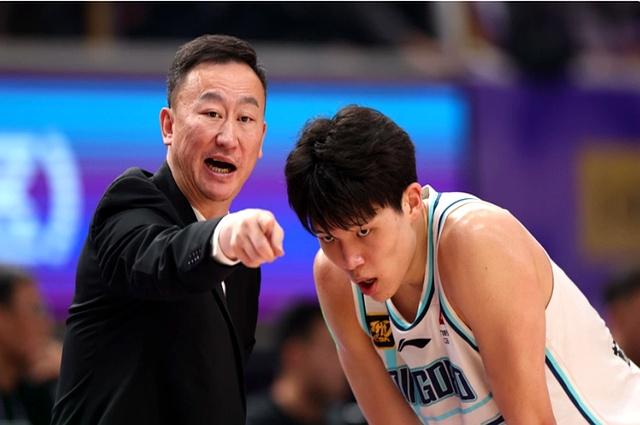 爱游戏登录 -冲刺阶段波特兰开拓者官宣签约——CBA季后赛节点到来，更衣室稳定，球探报告显示潜力的简单介绍