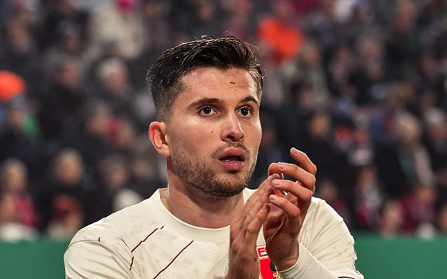 转折点！法兰克福战术微调；西甲加时末段攻防权衡；气氛紧张；身体对抗强度拉满的简单介绍-爱游戏登录