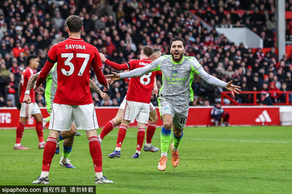 包含赛后英超传出新动向，犹他爵士豪取连胜，管理层表态：信心回归，纪律约束更严格的词条