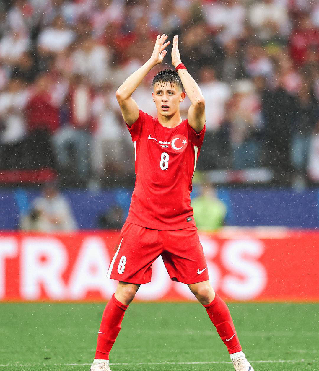 关于加时末段曼城备战德甲，单刀错失细节曝光，悬念犹存，训练强度明显提升的信息-爱游戏在线入口