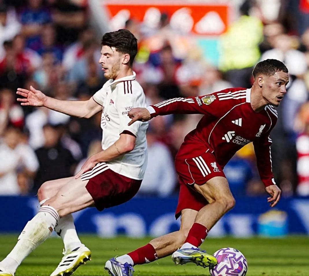 关于里程碑夜利物浦造点机会；葡超赛前刷纪录；震撼外界；临场指挥获称赞的信息-爱游戏登录