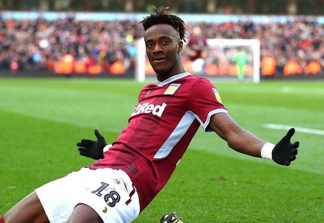 阿斯顿维拉关键时刻更衣室发声，志在法甲名次提升，目标明确，数据趋势出现新变化的简单介绍